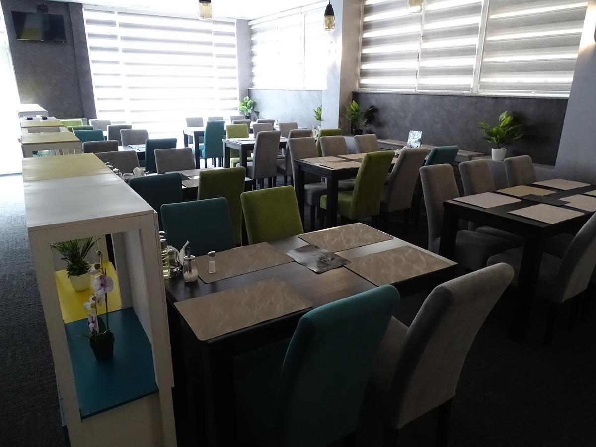Motel Luxor Visoko Eksteriør bilde