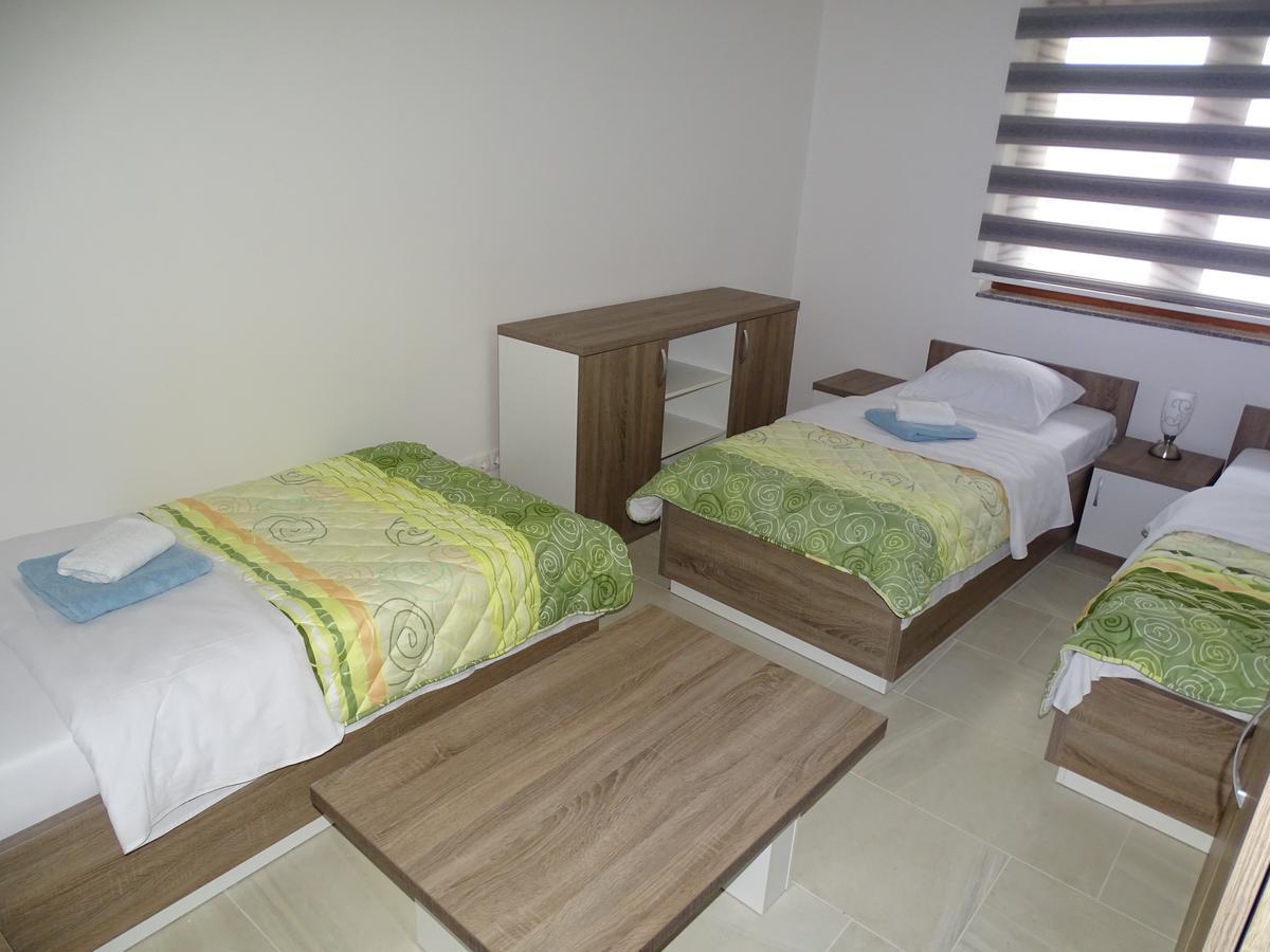 Motel Luxor Visoko Eksteriør bilde