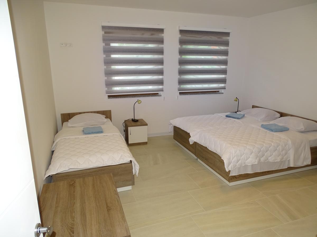 Motel Luxor Visoko Eksteriør bilde
